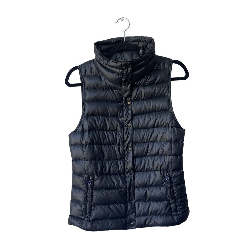 Gap Womens Black‎ Puffer Vest Down XS  Quilted Sleeveless Button Zip Waterproof